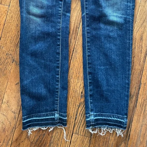 Citizens of Humanity Rocket Crop High-Rise Skinny Jeans - Picture 9 of 10